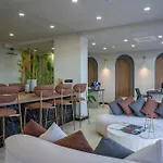Apartamento Riverside Life Trikomo