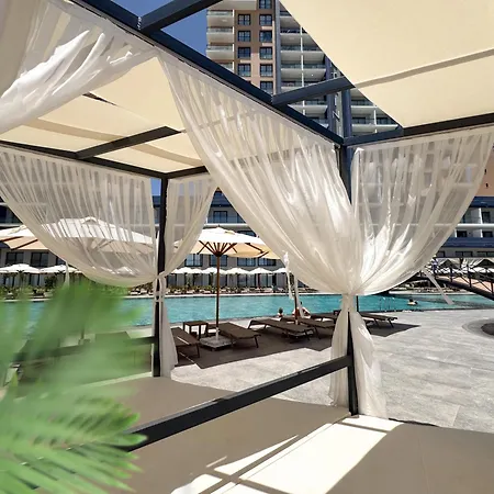 דירה Riverside Life