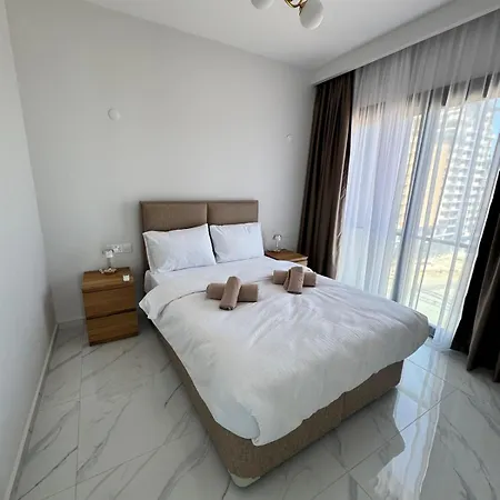 דירה Riverside Life