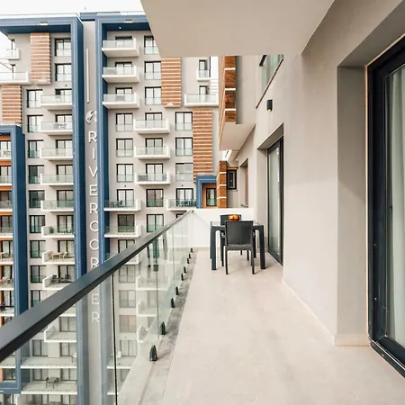 Riverside Life Apartment