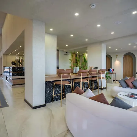 Apartment Riverside Life