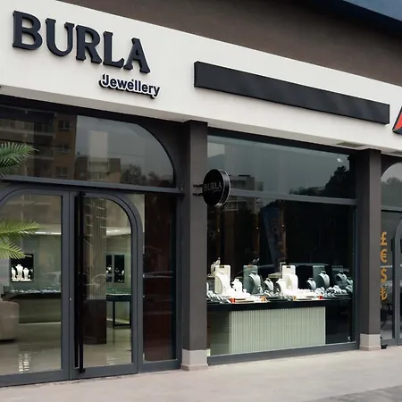 Riverside Life Apartment